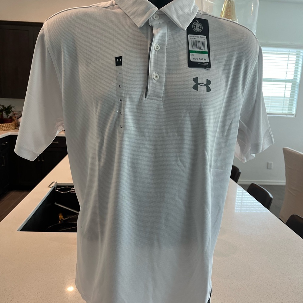 NWT Men’s White Large Under Armour Heat Gear Polo Shirt Loose Fit
